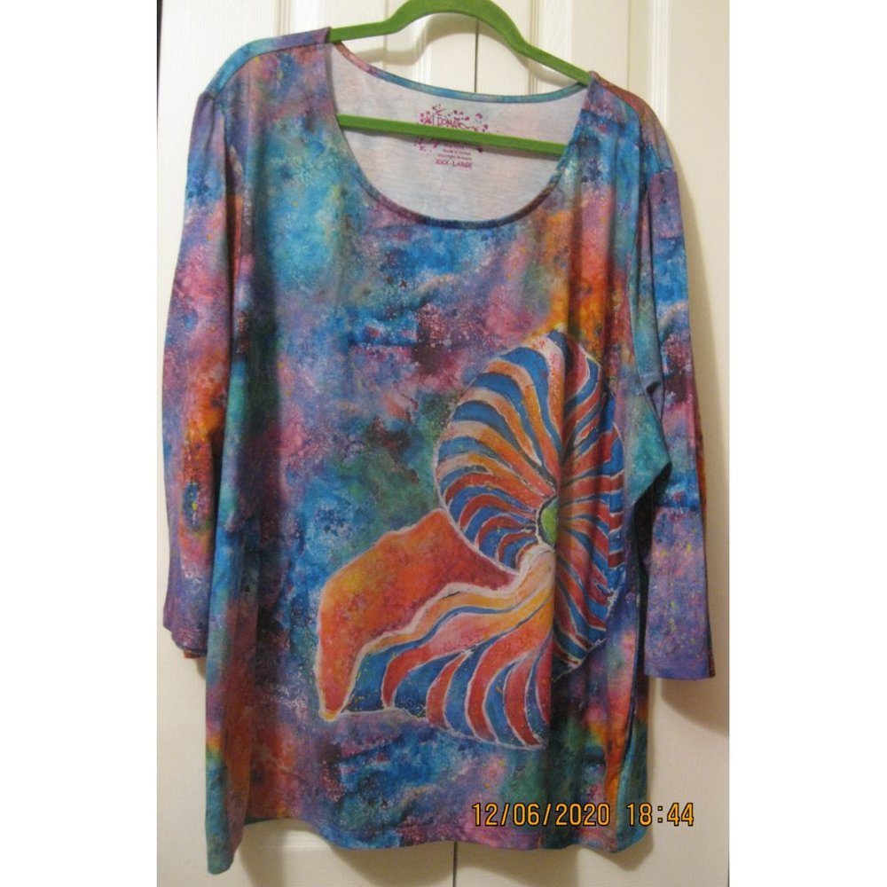 Nautilus Shell Leoma Lovegrove top size XXXL